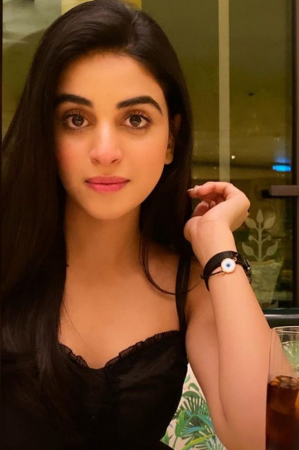 Kusum Teenage Escort in Aerocity Delhi