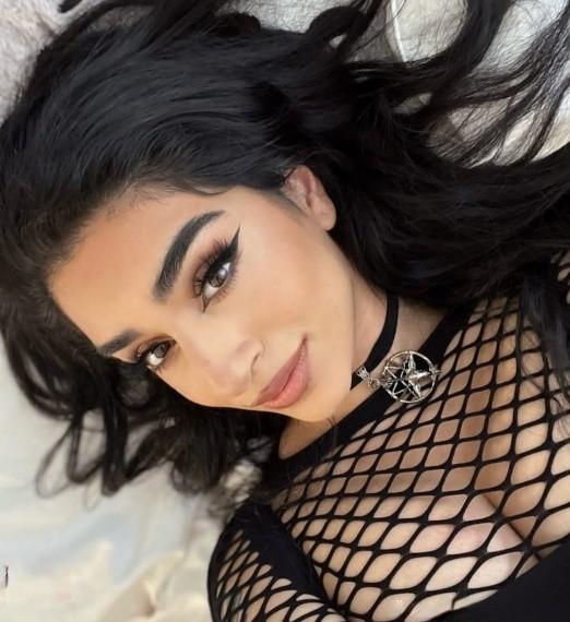 Delhi Russion escorts in Baga beach Goa