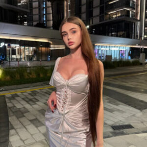 Nat Sciver-Brunt - European Busty Girl Escorts in Paharganj